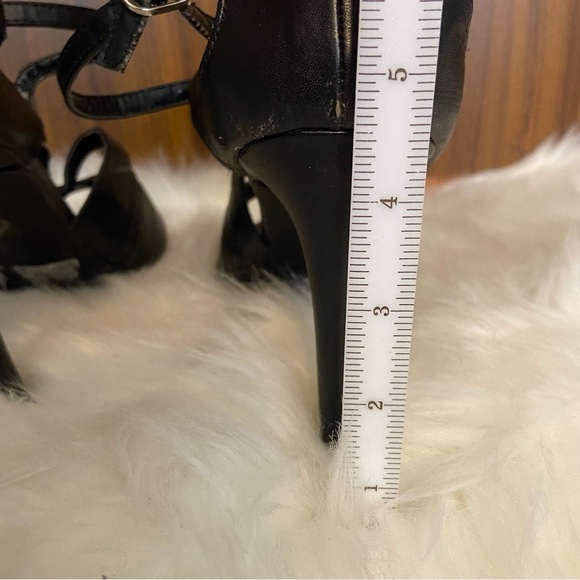 Le Chateau women’s black leather strappy stiletto heeled shoes in size 10 - Picture 12 of 12